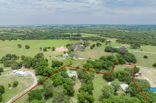 853 Co Rd 2215, Decatur, TX 76234 - Photo 4