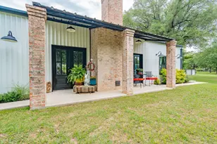 853 Co Rd 2215, Decatur, TX 76234 - Photo 2