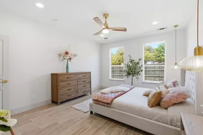 1902 Bentwood Court, Grapevine, TX 76051 - Photo 24