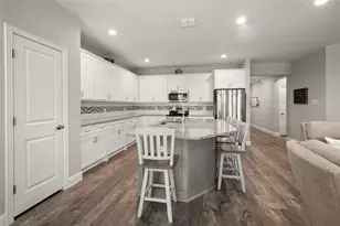 5604 Wainwright Dr, Fort Worth, TX 76112 - Photo 8