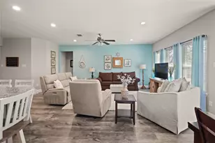 5604 Wainwright Dr, Fort Worth, TX 76112 - Photo 14