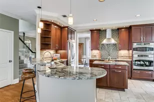 2718 Hidden Lake Dr, Grapevine, TX 76051 - Photo 14