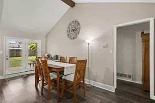 2805 Autumn Dr, Hurst, TX 76054 - Photo 6