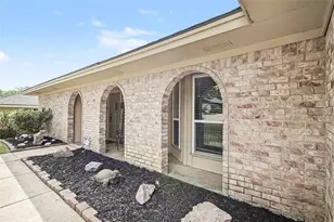 2805 Autumn Dr, Hurst, TX 76054 - Photo 28