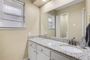 2805 Autumn Dr, Hurst, TX 76054 - Photo 14