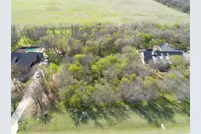 352 Sugartree Circle, Lipan, TX 76462 - Photo 1
