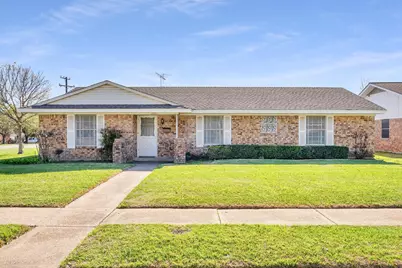 4801 Preston Trail Drive, Mesquite, TX 75150 - Photo 1