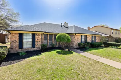 1666 Clydesdale Drive, Lewisville, TX 75067 - Photo 2