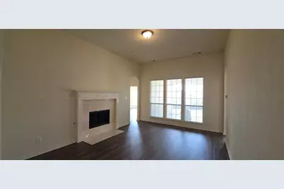 1019 Manchester Drive, Mansfield, TX 76063 - Photo 10