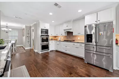 102 Royal Oaks Drive, Greenville, TX 75402 - Photo 14