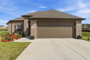 1101 Springfield Rd, Springtown, TX 76082 - Photo 4