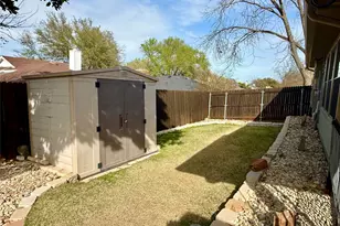 115 Moss Hill Dr, Arlington, TX 76018 - Photo 18