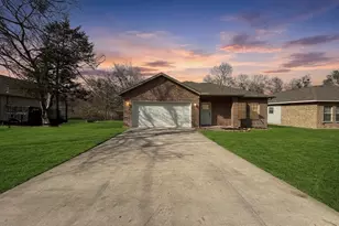 4408 Harris St, Greenville, TX 75401 - Photo 4