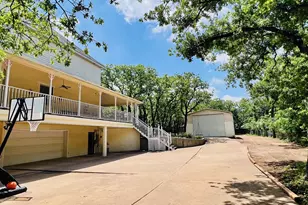 410 Beverly Dr, Keller, TX 76248 - Photo 38