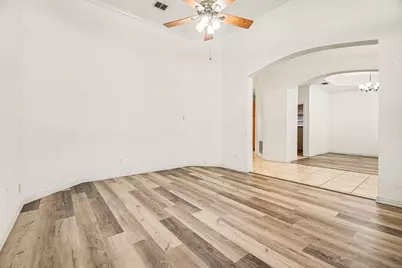 1005 Creek Bend, Carrollton, TX 75007 - Photo 10