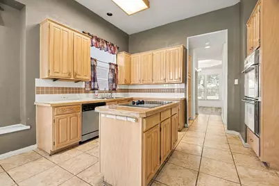 1005 Creek Bend, Carrollton, TX 75007 - Photo 14