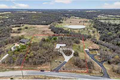 185 Silver Lakes Drive, Sunset, TX 76270 - Photo 6