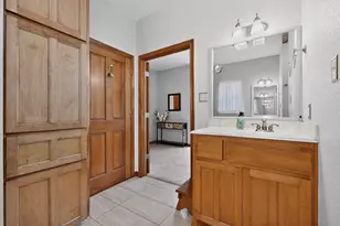 185 Silver Lakes Dr, Sunset, TX 76270 - Photo 22