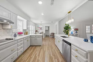 5808 Ridge Dr, Arlington, TX 76016 - Photo 12