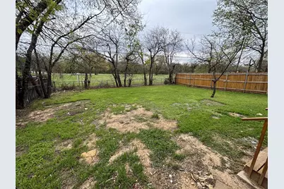 2705 Belzise Terrace, Fort Worth, TX 76104 - Photo 14