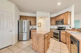 1008 Fort Apache Dr, Fort Worth, TX 76052 - Photo 8