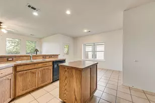 1008 Fort Apache Dr, Fort Worth, TX 76052 - Photo 6