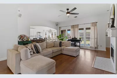 2125 Woodhaven Drive, Little Elm, TX 75068 - Photo 6