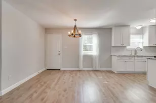 306 Kathy Ln, Granbury, TX 76049 - Photo 10