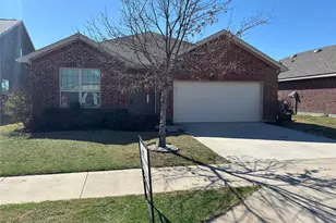 10636 Hartley Ln, Fort Worth, TX 76108 - Photo 1