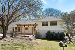 1701 Hitching Post Rd, Granbury, TX 76049 - Photo 36