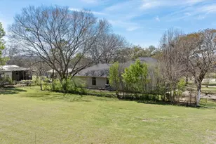 1701 Hitching Post Rd, Granbury, TX 76049 - Photo 32