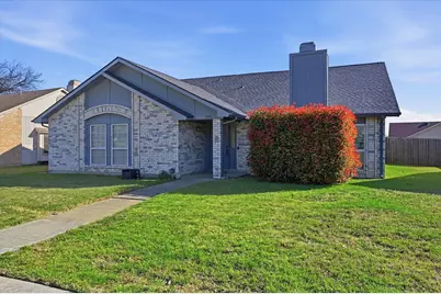 3928 Churchill Drive, Flower Mound, TX 75028 - Photo 2