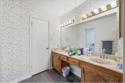 3928 Churchill Drive, Flower Mound, TX 75028 - Photo 16