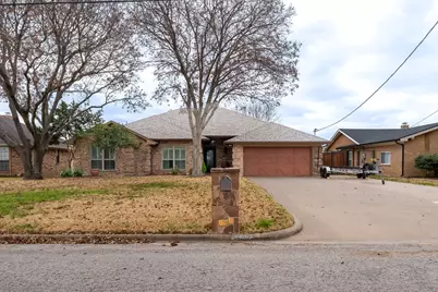 603 Panama Court, Granbury, TX 76048 - Photo 4