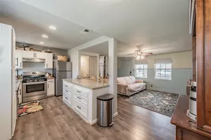 6681 Marie St, North Richland Hills, TX 76180 - Photo 8