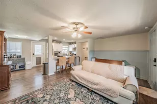 6681 Marie St, North Richland Hills, TX 76180 - Photo 4