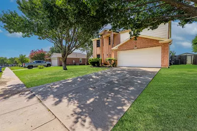 234 Baylor Drive, Glenn Heights, TX 75154 - Photo 2