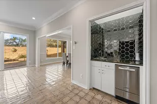 848 S Havenwood Ln, Fort Worth, TX 76112 - Photo 12