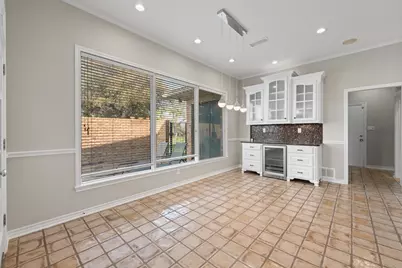 848 S Havenwood Lane, Fort Worth, TX 76112 - Photo 14