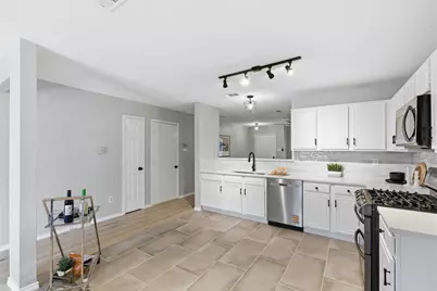 1379 Honeysuckle Lane, Lewisville, TX 75077 - Photo 2