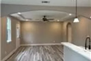 3211 Brazos River Dr, Granbury, TX 76048 - Photo 4