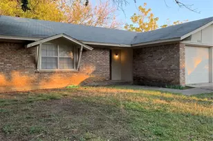 5410 Kings Mnr Dr, Lake Dallas, TX 75065 - Photo 8