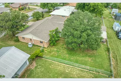 914 S Avenue N, Clifton, TX 76634 - Photo 30