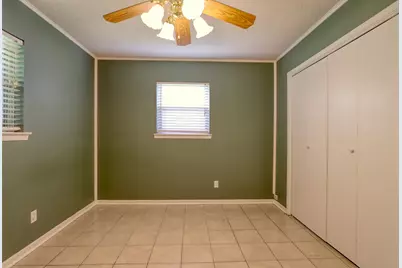 914 S Avenue N, Clifton, TX 76634 - Photo 22