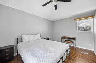 1802 N Prairie Ave, Dallas, TX 75204 - Photo 18