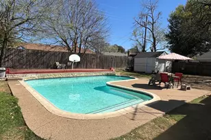 2304 Shady Brook Dr, Bedford, TX 76021 - Photo 24