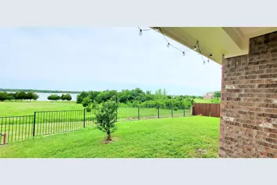 2832 Cresent Lake Drive, Little Elm, TX 75068 - Photo 2