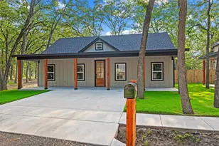203 Seagrove Ln, Quinlan, TX 75474 - Photo 2