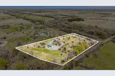 1530 County Road 3925, Wolfe City, TX 75449 - Photo 18