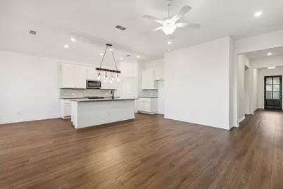 718 Declaration Drive, Princeton, TX 75407 - Photo 4